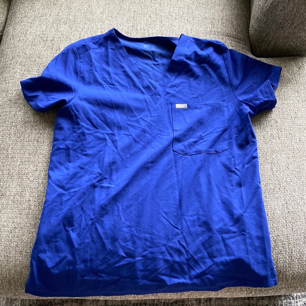 FIGS navy scrub TOP